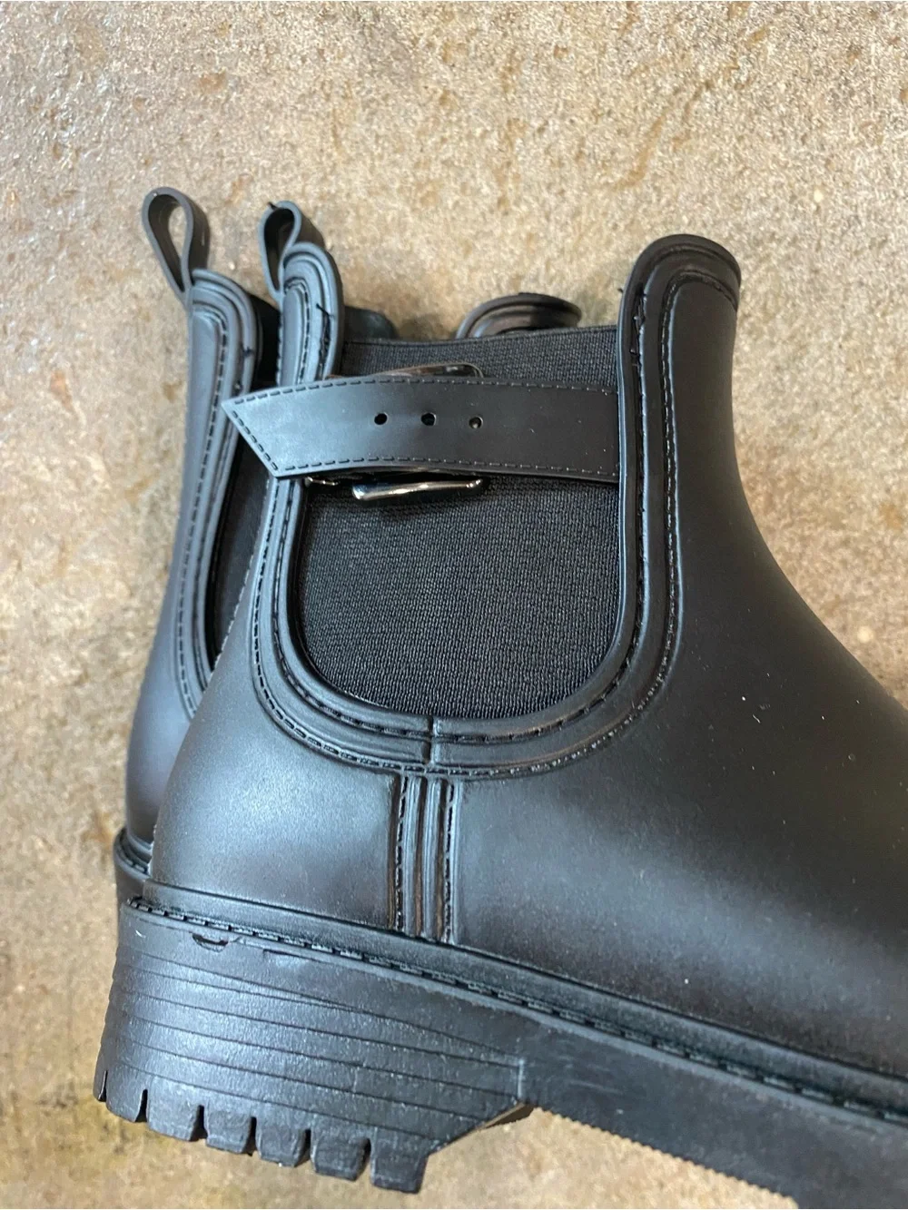 Capelli of New York Black Chelsea Rain Boots